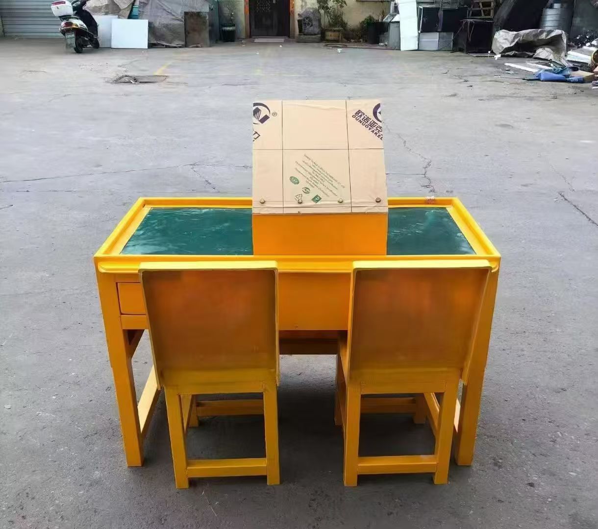 霍城防静电导通桌井下煤矿火工品发放桌：危险品流转的安全守护者